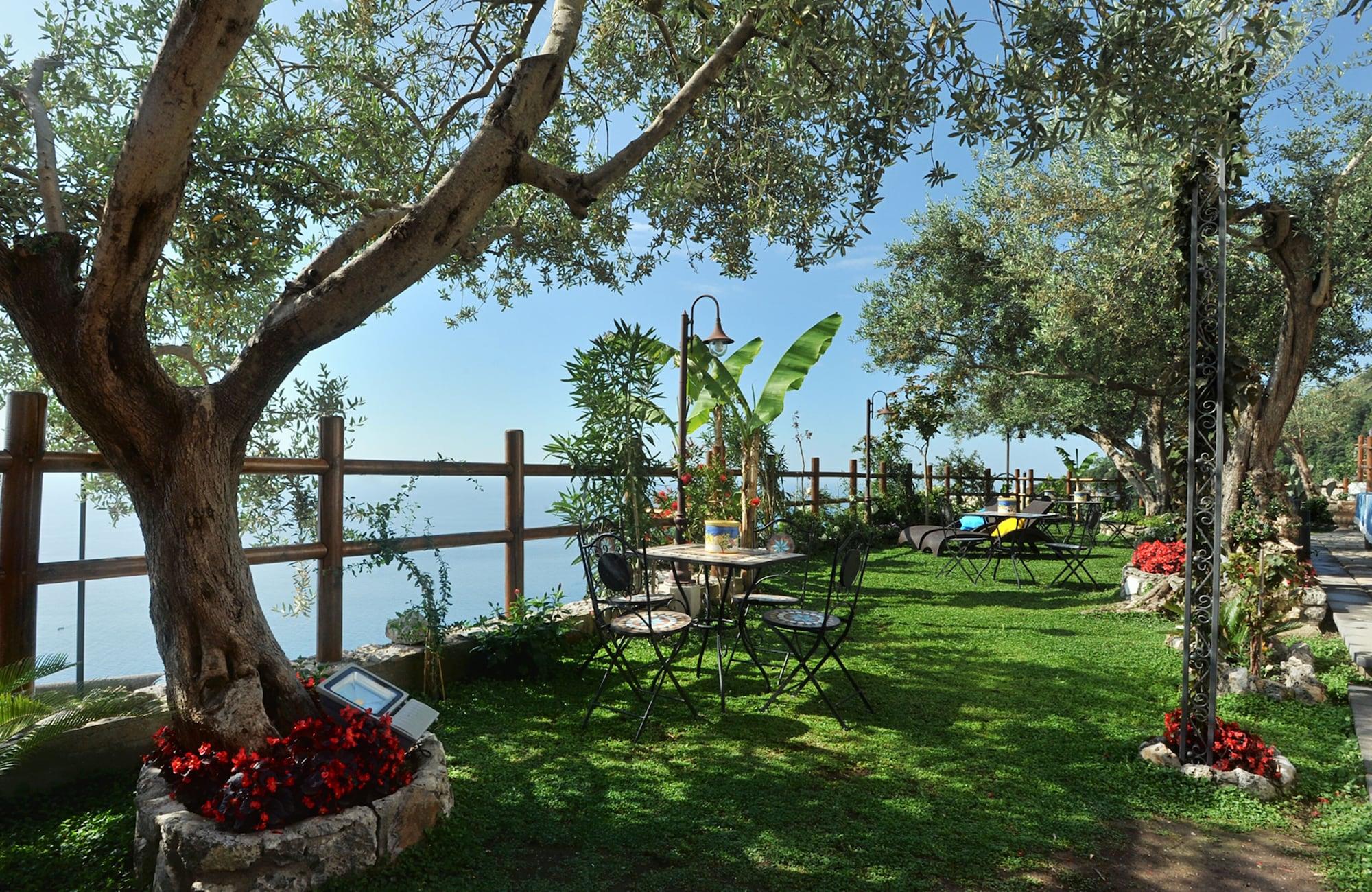 Bed and Breakfast World Center Amalfi Exterior foto