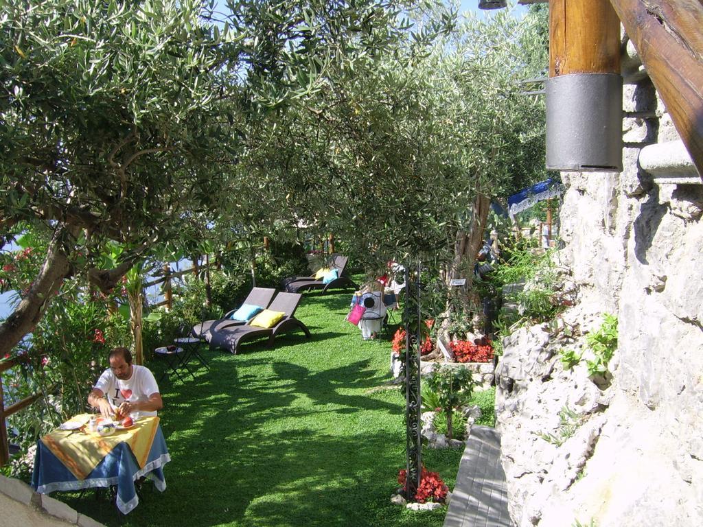 Bed and Breakfast World Center Amalfi Exterior foto