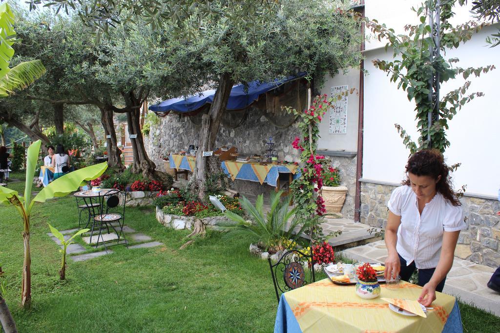 Bed and Breakfast World Center Amalfi Exterior foto