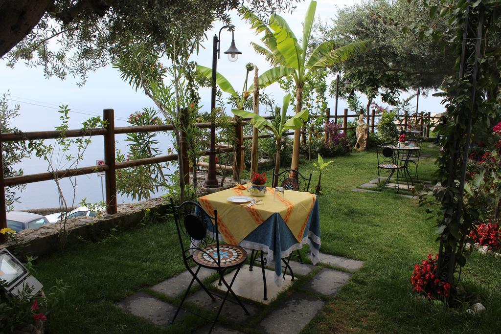 Bed and Breakfast World Center Amalfi Exterior foto