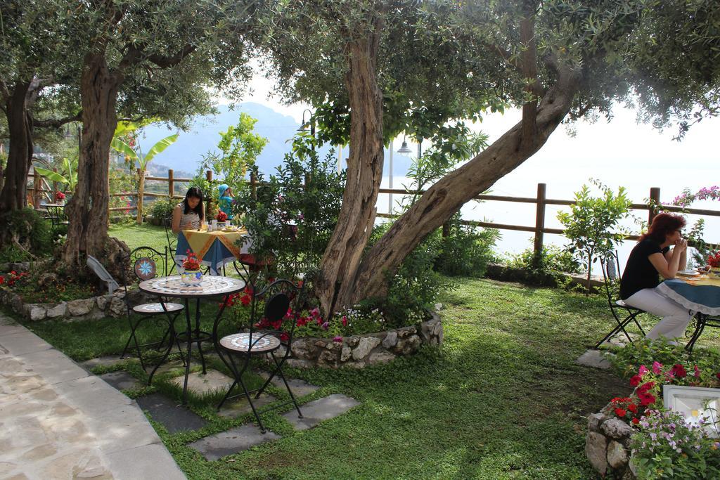 Bed and Breakfast World Center Amalfi Exterior foto